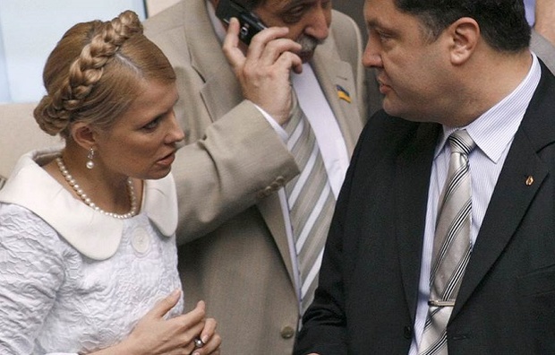 “Як можна так нечесно змагатися?”: Тимошенко закликала Порошенка зняти технічного кандидата