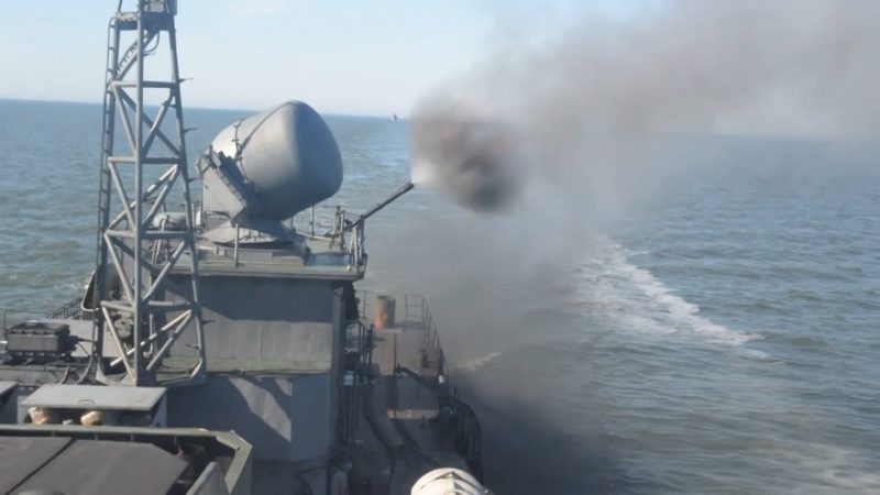 Росія випустила у Чорне море постріляти новий корабель