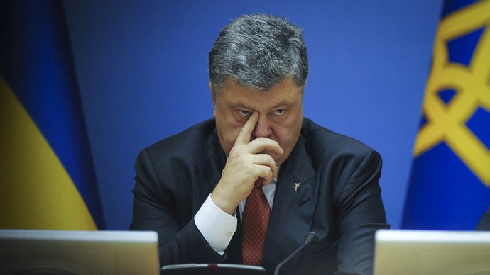 “Він підтримує”: Петро Порошенко відреагував на скандальне розслідування і звинувачення проти своїх соратників