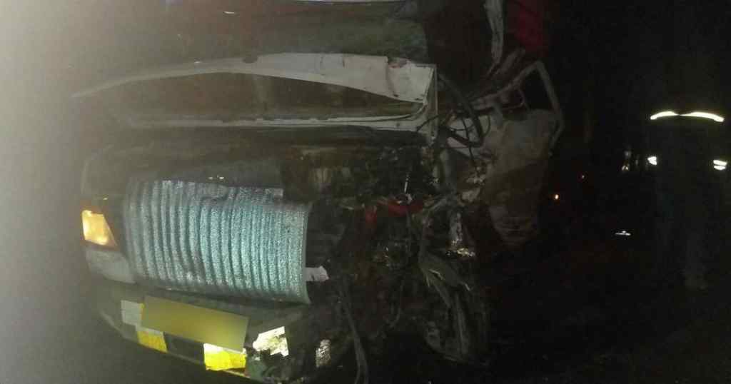 Моторошна ДТП: внаслідок зіткнення двох мікроавтобусів загинула жінка-водій
