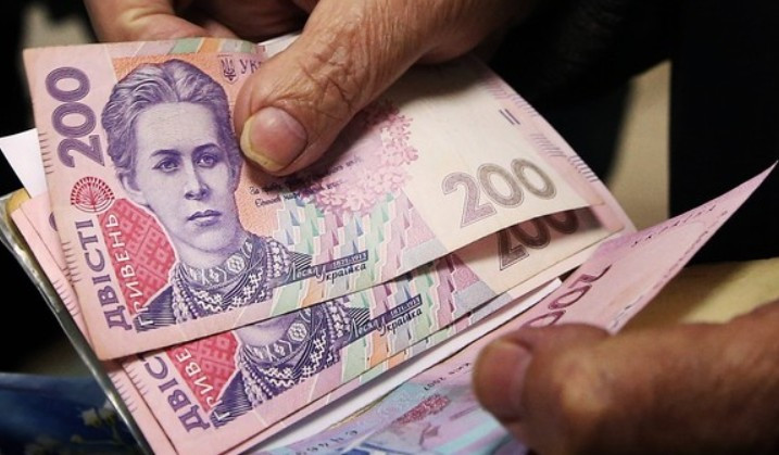 Грандіозне підвищення пенсій: названо нові розміри виплат українцям