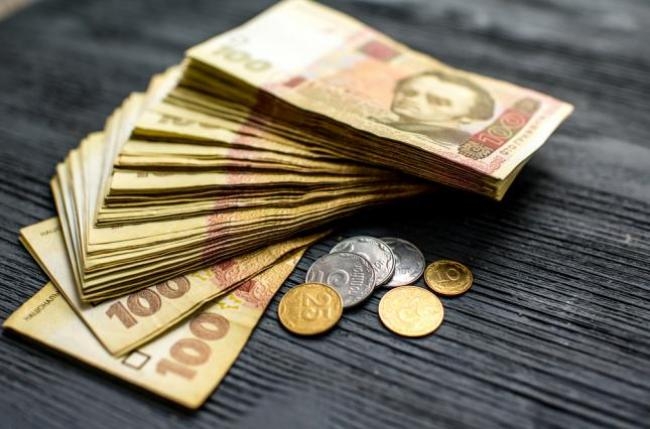 “Щомісяця додатково по 1700 гривень”: Кому з українців дістануться виплати