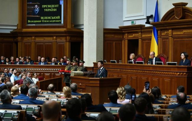 Дострокові вибори до парламенту: Зеленський приготував революційні зміни в закон
