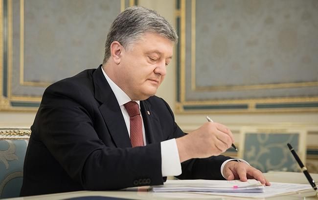 “Втікають найближчі”: Ірина Геращенко і заступник голови АП Порошенка подали у відставку