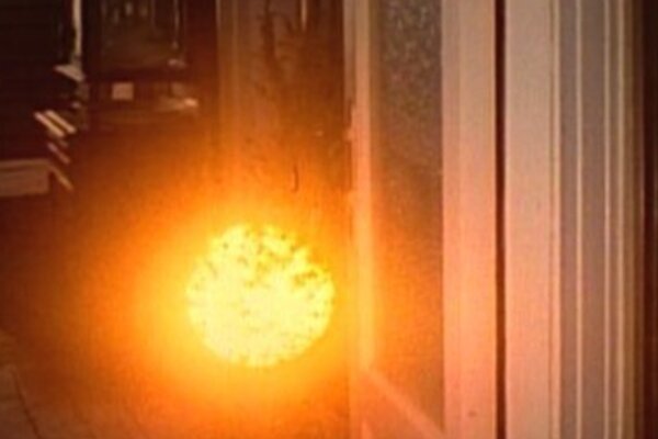 “В будинку було 5 дітей”: На Тернопільщині кульова блискавка залетіла в приміщення і вибухнула