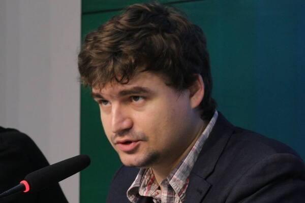 “Ніде буде повісити моск*ля”: протест українського журналіста обурив російські ЗМІ
