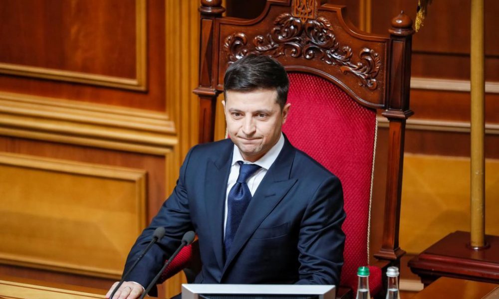 Грандіозна заява Зеленського про свою відставку: не може знехтувати волею 73%