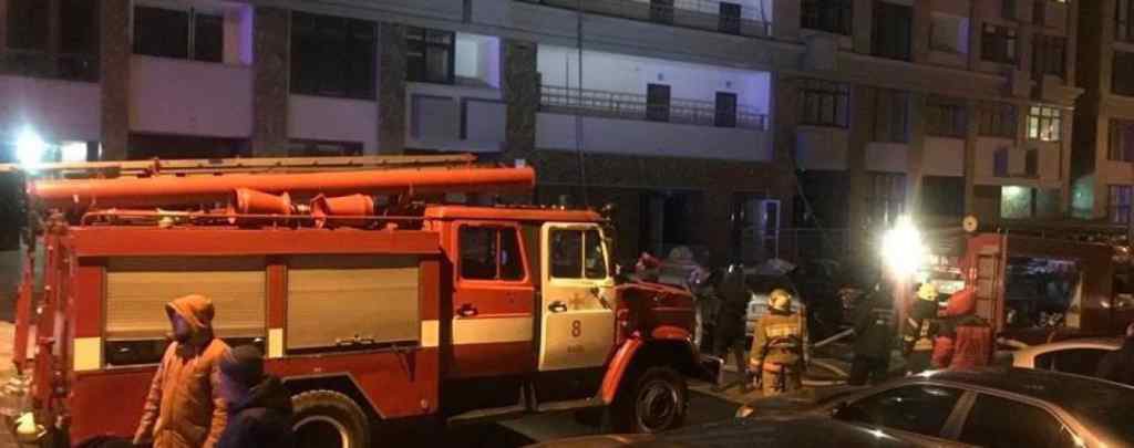 Знайшли обгорілий труп жінки: Масштабна пожежа у центрі столиці закінчилась трагедією