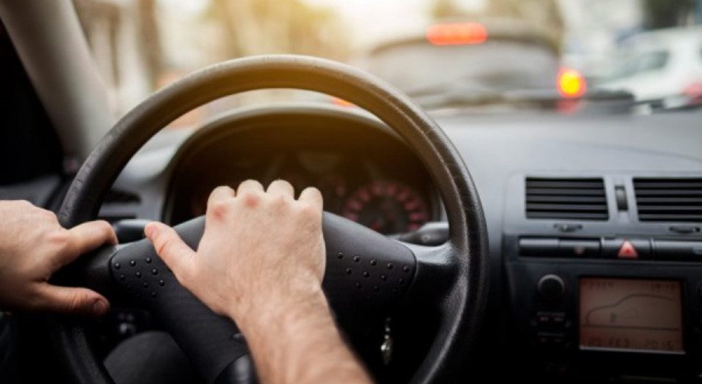Багатьох досвідчених водіїв позбавлять прав: Для автомобілістів придумали нову, обов’язкову процедуру