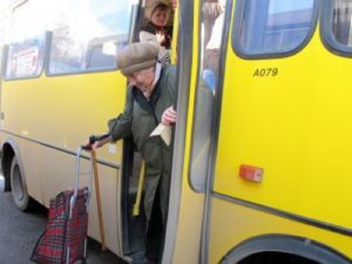У Львові водій маршрутки зламав руку пасажирці-пенсіонерці: подробиці інциденту