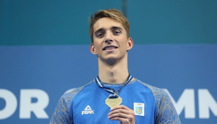 Сенсаційний результат: Українець здобув “золото” на юніорському чемпіонаті світу з плавання