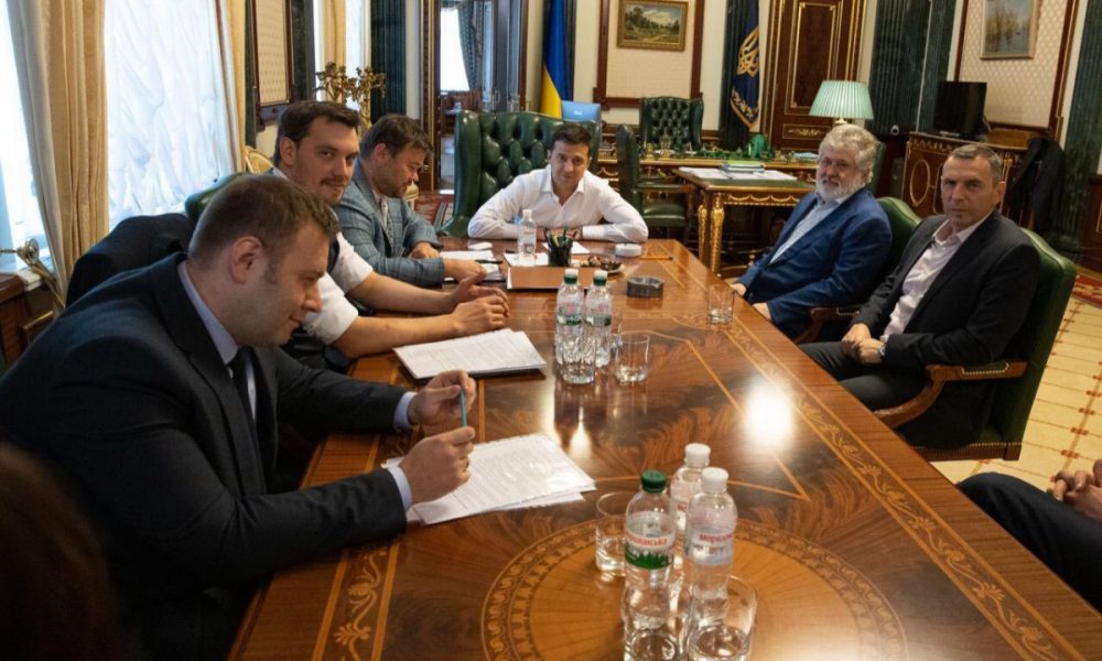 Зеленський зустрівся з Коломойським: Фесенко пояснив, чого прагне президент