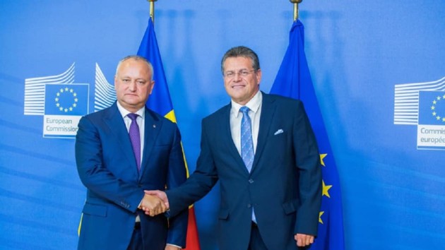 Транзит газу через Україну: як пройшла зустріч президента Молдови з Шефчовичем, про що говорили?