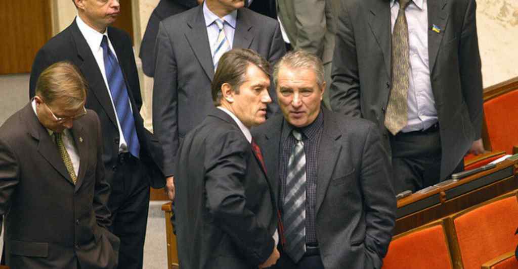 “Історичне непорозуміння”: Ющенко опинився в центрі гучного скандалу через дисертацію