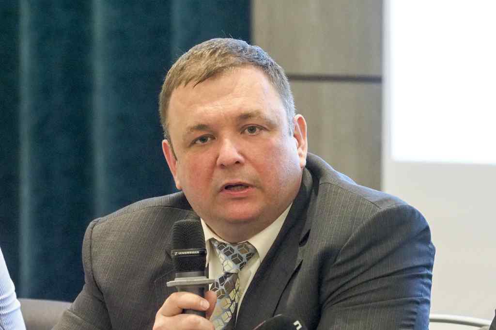 Знову у грі: український суд повернув на посаду скандального ексголову КСУ Шевчука