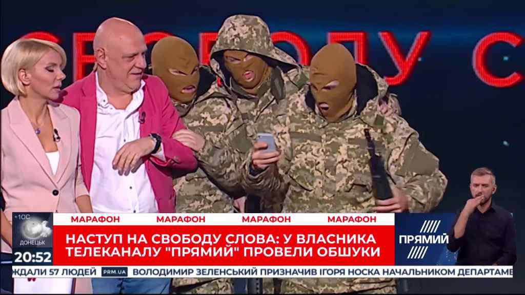 “Ви взагалі д@вб@йоби!”: Українців розлютила витівка “Прямого” телеканалу. “У дурдомі виїзний день”