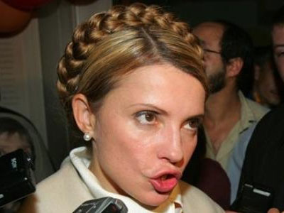 Тимошенко “вмазали” по повній, скандальний зв’язок з утікачем. Фатальний день