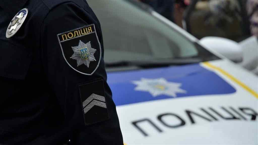 “Зв’язали охоронця та напали на дитину” : На Київщині пограбували будинок відомого лікаря. Вкрадено понад…