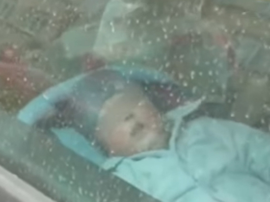 “Закрила у машині і пішла у своїх справах”: Мати залишила немовля помирати на морозі