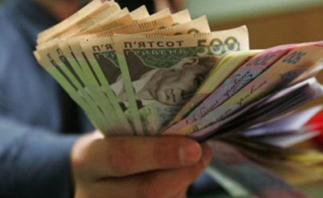 “Зросте ще більше”: Українцям повідомили хорошу новину про зарплати. На 10%