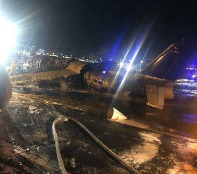 “Впав одразу після зльоту”: У моторошній авіакатастрофі розбився літак з медиками. Летіли до хворих коронавірусом