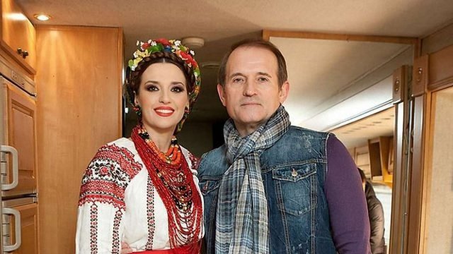 “Бенкет під час коронавірусу”: Оксана Марченко похвалилася дорогим відпочинком. Українці обурені