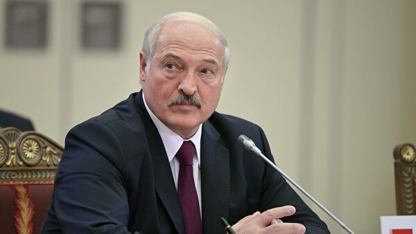 “Зеленському не дадуть нічого зробити!”: Лукашенко виступив з терміновою заявою. “Сісти і подумати”