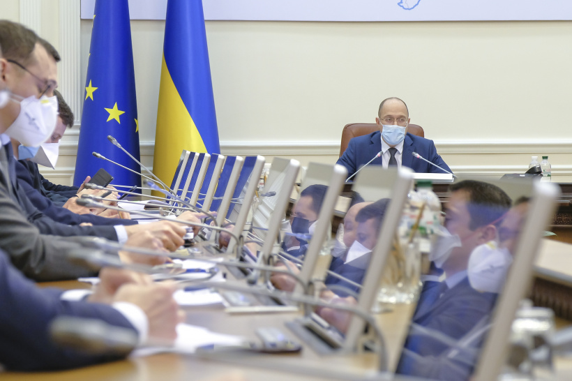 “Набагато жорсткіше”: Українцям оновили правила карантину. З наступного тижня