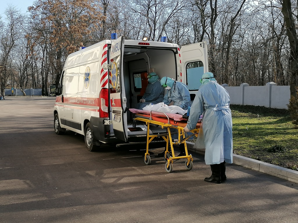Довго боролася з хворобою. На Львівщині нова смерть від коронавірусу: підтвердили 33 нові випадки