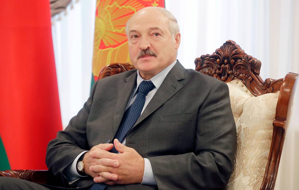 “Ми не можемо, просто не можемо!”: Лукашенко шокував своєю заявою цілий світ. “Не мають наміру скасовувати”