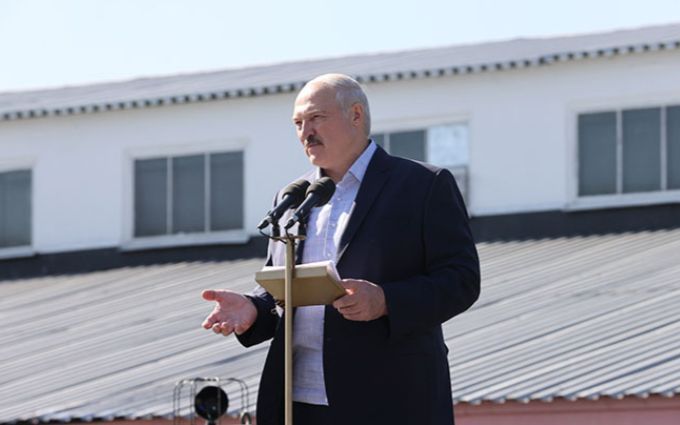 “Відверті нацисти”. Лукашенко шокував різкою заявою, перейшов до погроз. “Достатньо заходів”