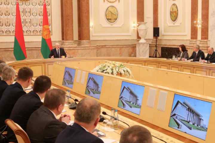 Тільки що! Лукашенко зважився на радикальний крок, вже призначив. “Зберегли свої посади”