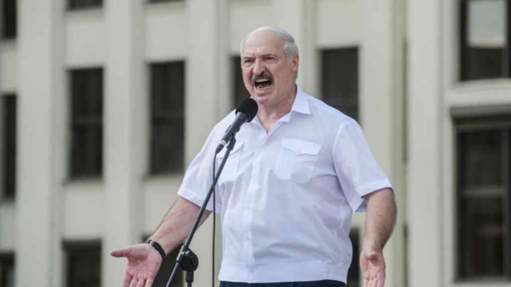 Терміново! Лукашенко “грає м’язами”, остаточно перейшов межу: взявся за них. Світ не визнає