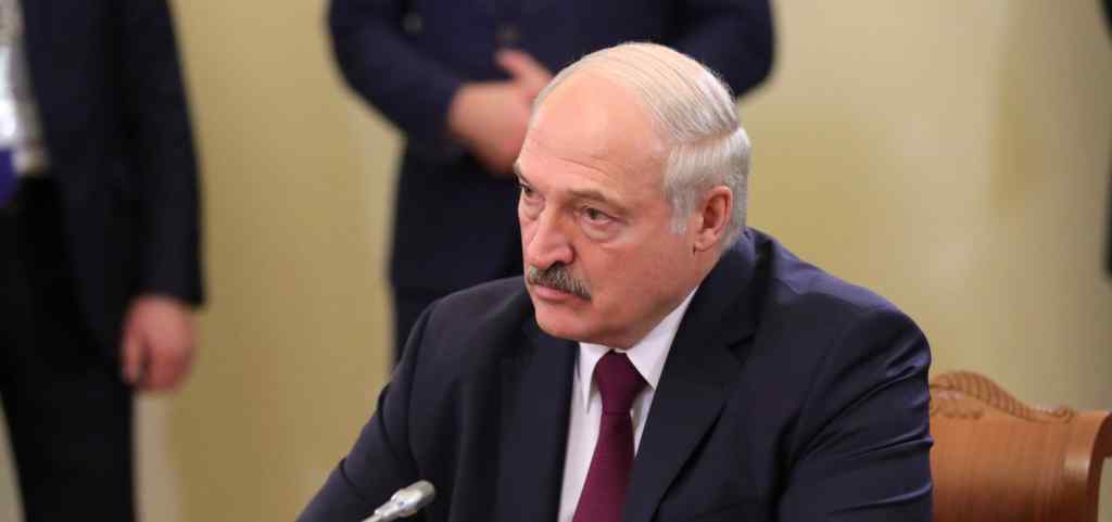 Щойно! Лукашенко свого “добився”, в ЦВК Білорусі шокували заявою: названо терміни
