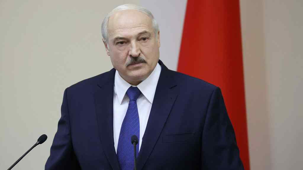 Лукашенко – все! Звільнити посаду: Бацька шокував рішенням. Позбавити статусу. Такого не чекав ніхто