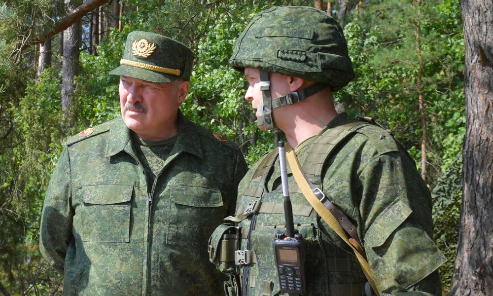 Лукашенко – псих! Угробив сина, обидва хворі: моторошна заява шокувала всю країну. На реабілітацію
