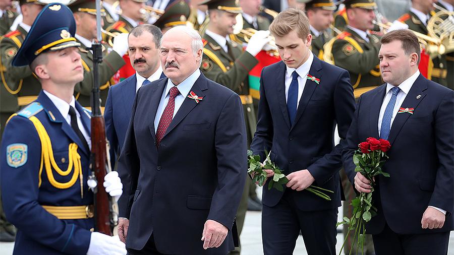 Щойно! Колю відвезли в Москву – Лукашенко збожеволів – почнеться різанина. ОМОН в дії – розгін!