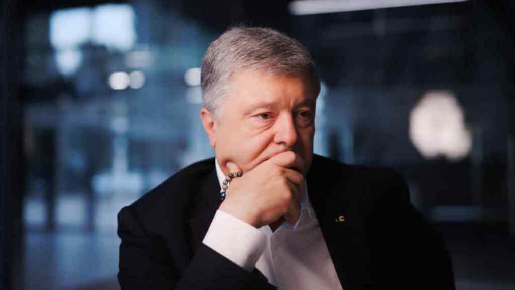 На вечір! Україну сколихнув гучний скандал – Порошенко в шоці: “На вихід!”. Шокуюча корупція – згадали все