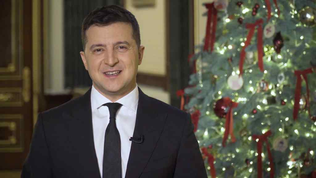 Щасливого Різдва! Президент України привітав із святом – берегти відчуття єднання. Відзначаємо!