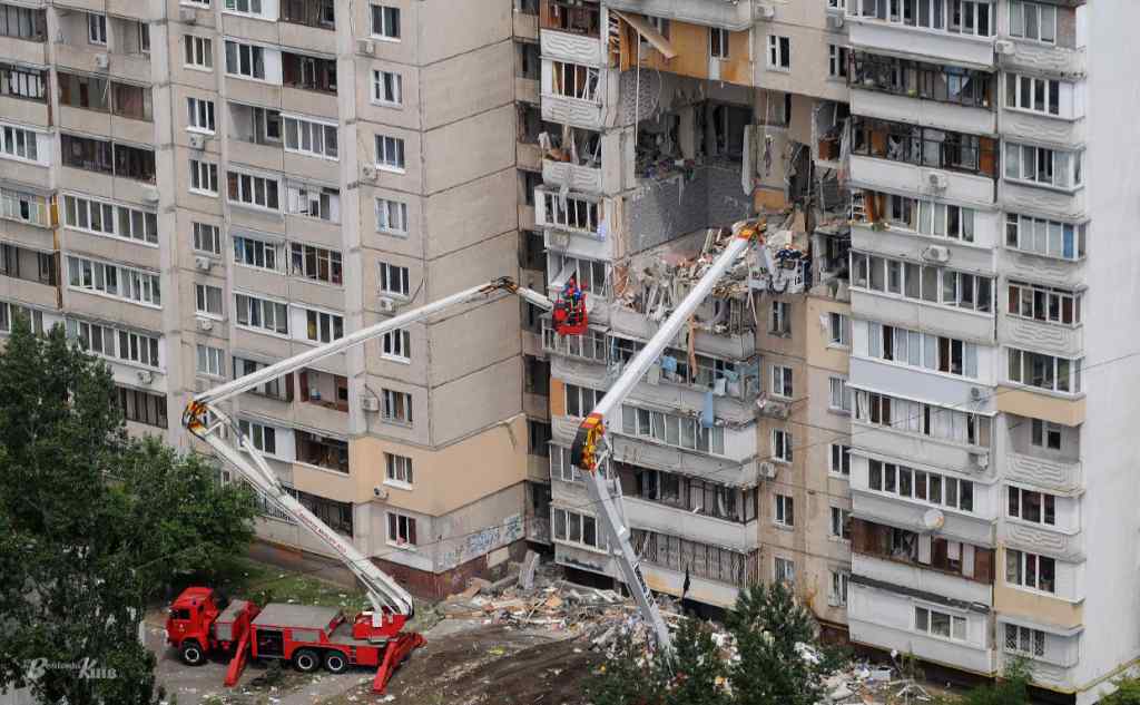 На Київщині агресори пошкодили! Зруйновано майже 1900 об’єктів – значні ушкодження