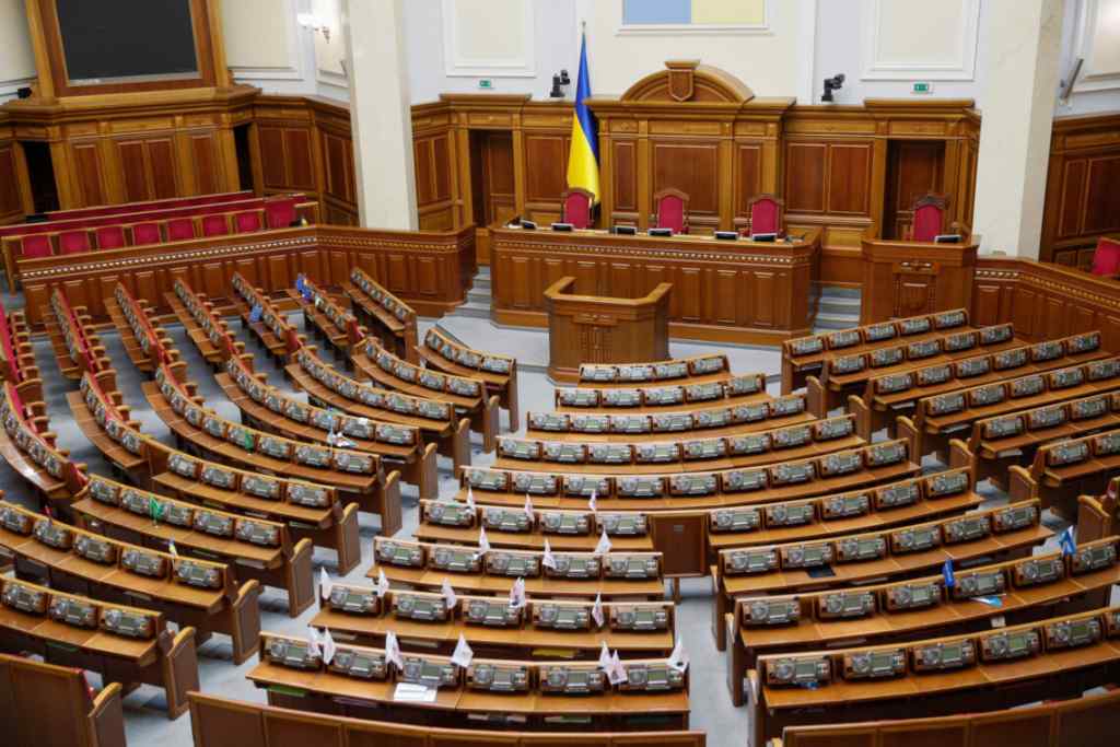 Рада ухвалила закон! Вилучення активів Сбербанку росії та ВЕБ.рф – підтримали 334 депутати