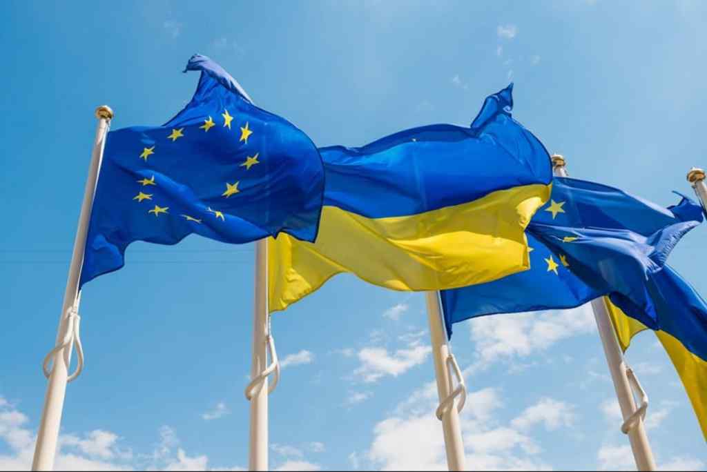 10 хвилин тому! 66% європейців за Україну в ЄС. Позитивно ставляться до надання гуманітарної допомоги!